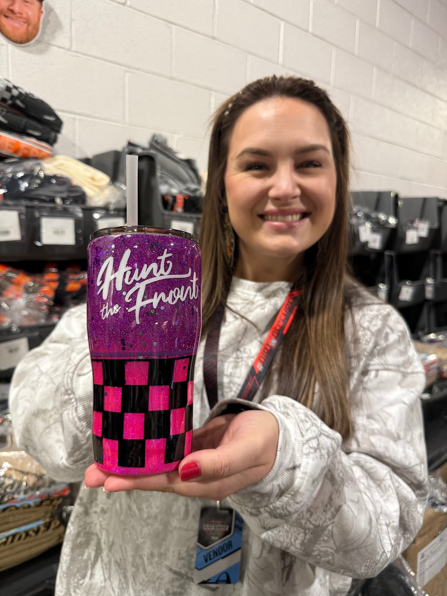 20oz Hunt The Front Script Curved Tumbler