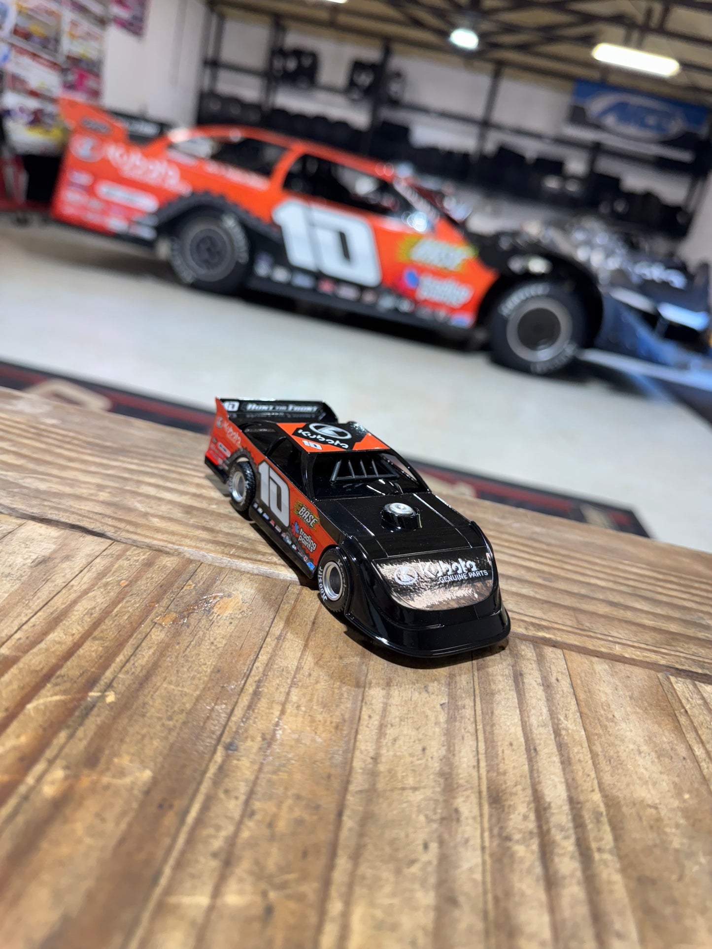 Diggin' In The Dome Pull Back Diecast (1:32 Scale)
