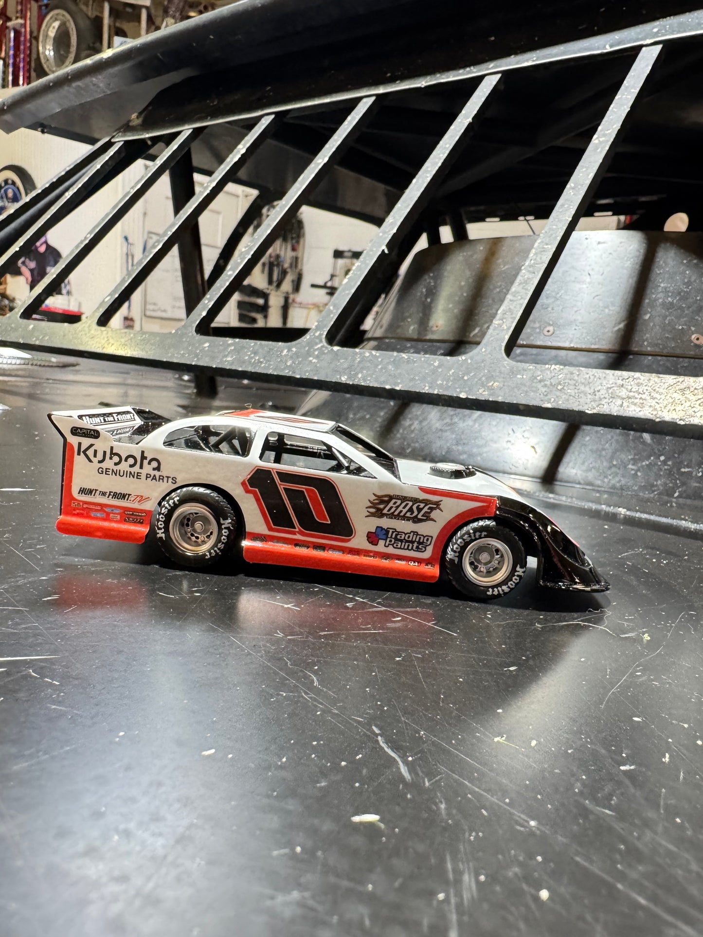 2025 World 100 Pull Back Diecast (1:32 Scale)