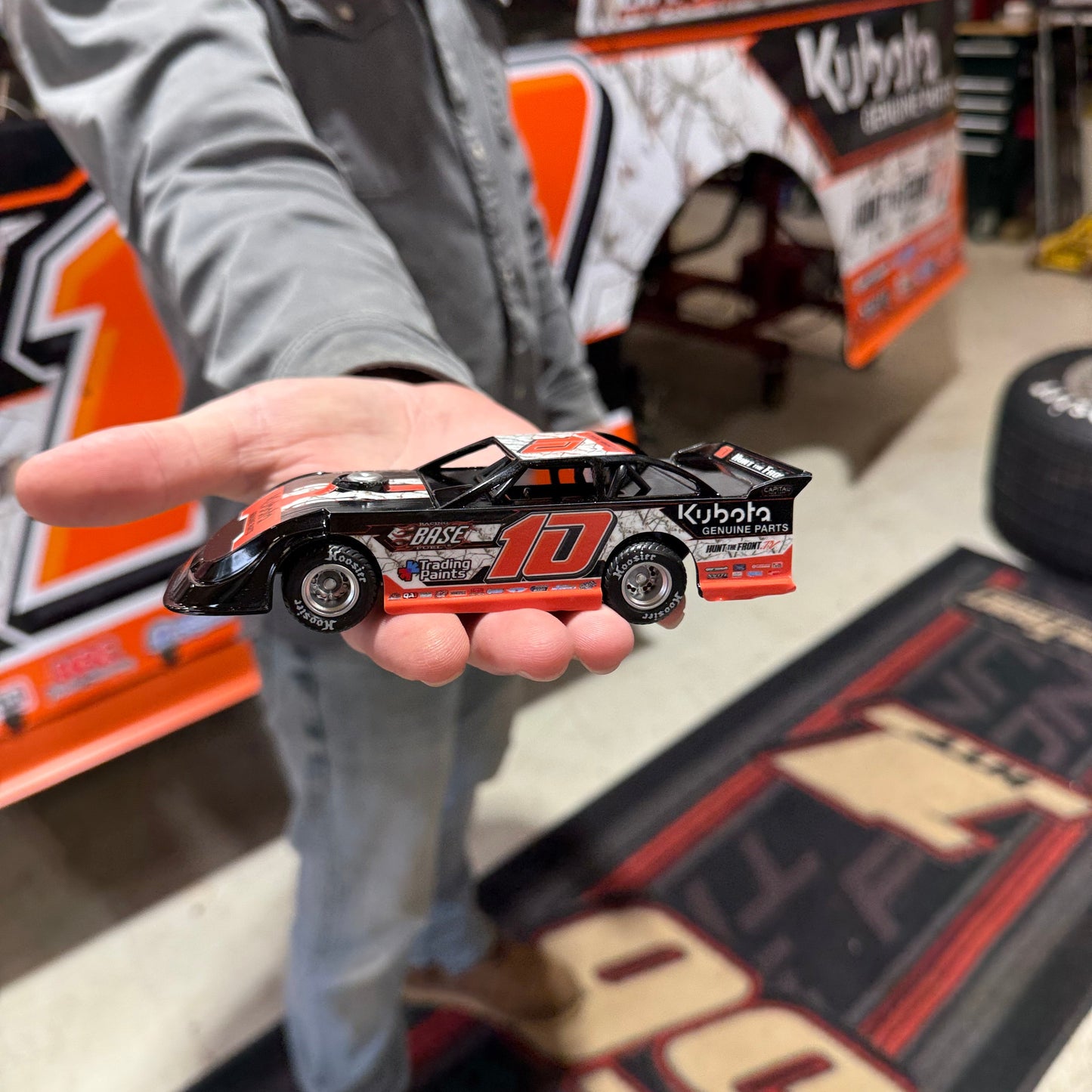 2025 Dome Pull Back Diecast (1:32 Scale)