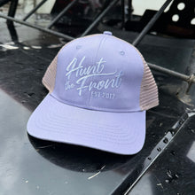 Load image into Gallery viewer, Ladies Ponytail Hunt The Front Hat
